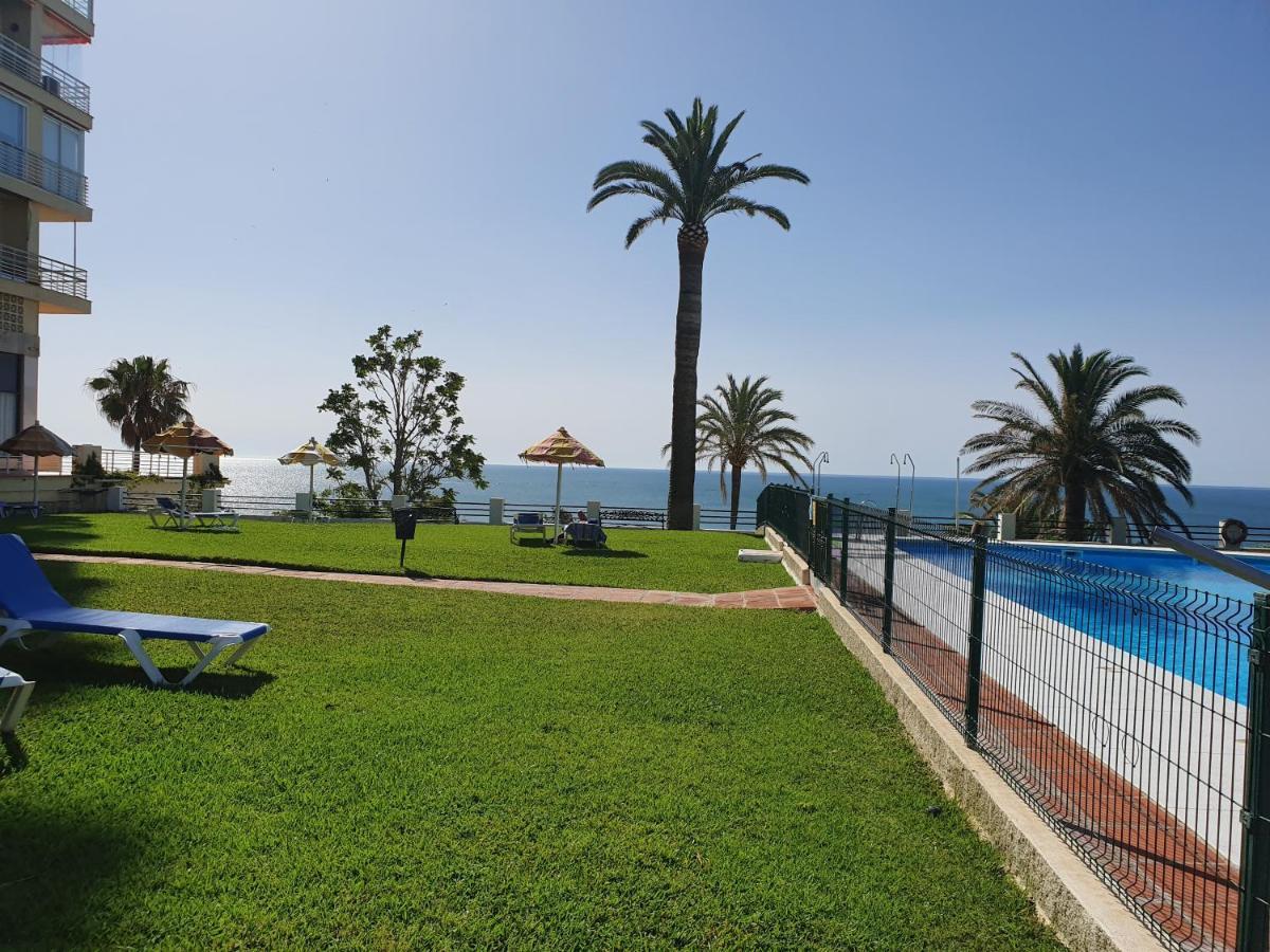 Urbanizacion La Roca, Estudio Torremolinos Bagian luar foto